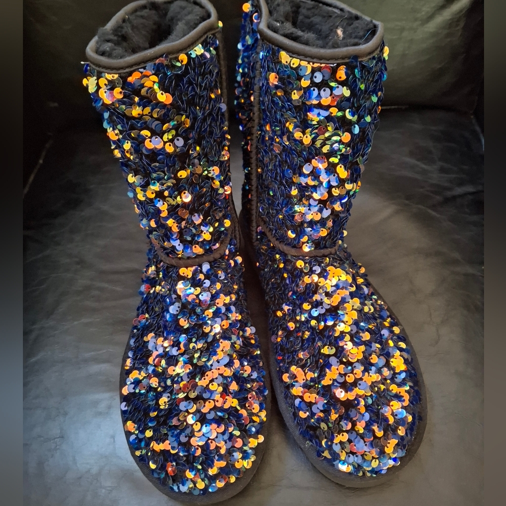 Ugg Australia Classic Stellar Sequin Multicolor Boots Black size 7 NEW